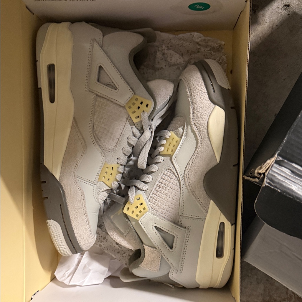 Jordan 4